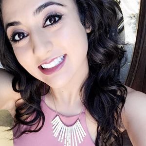 Meet your Posher, Sonia